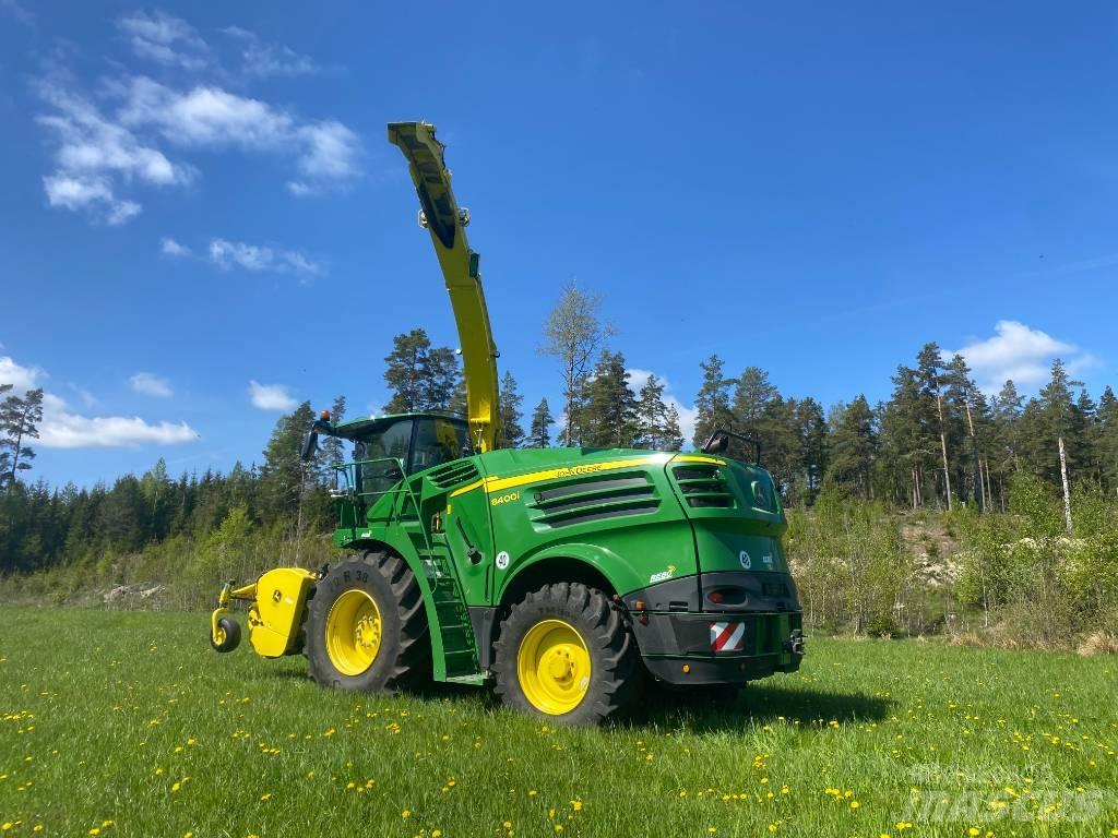 John Deere 8400 i Forage harvesters