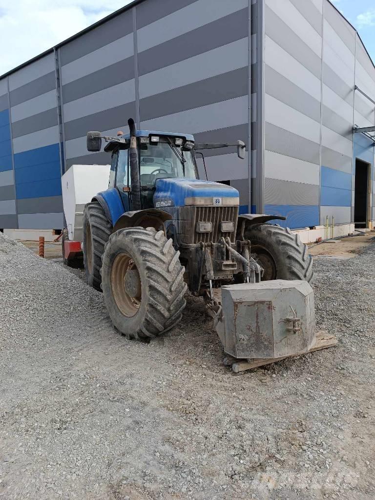 New Holland 8870 A Tractors