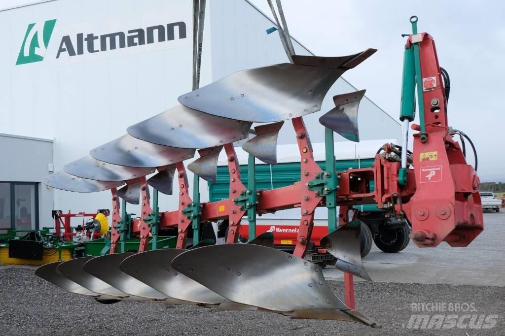 Kverneland LM100 Reversible ploughs
