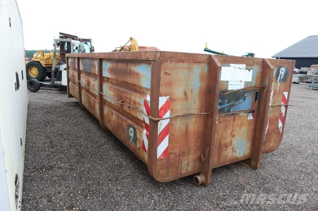 Micodan 20 m3 Hook lifts