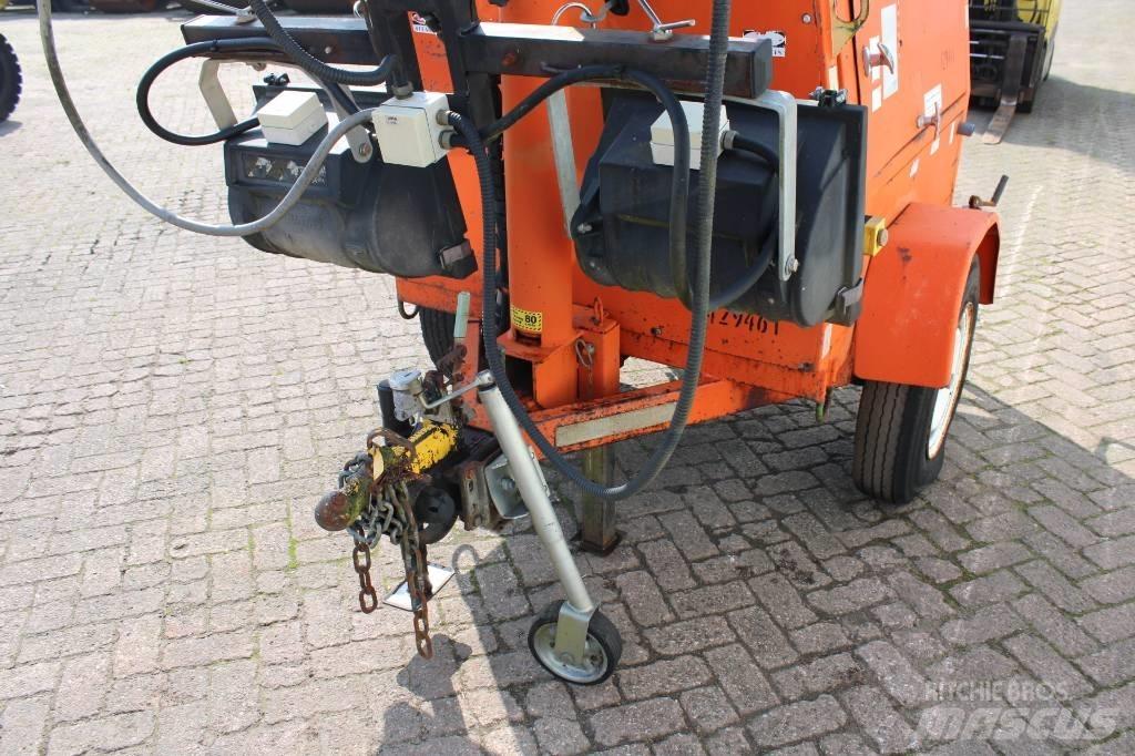 JLG 6308 AN Light towers