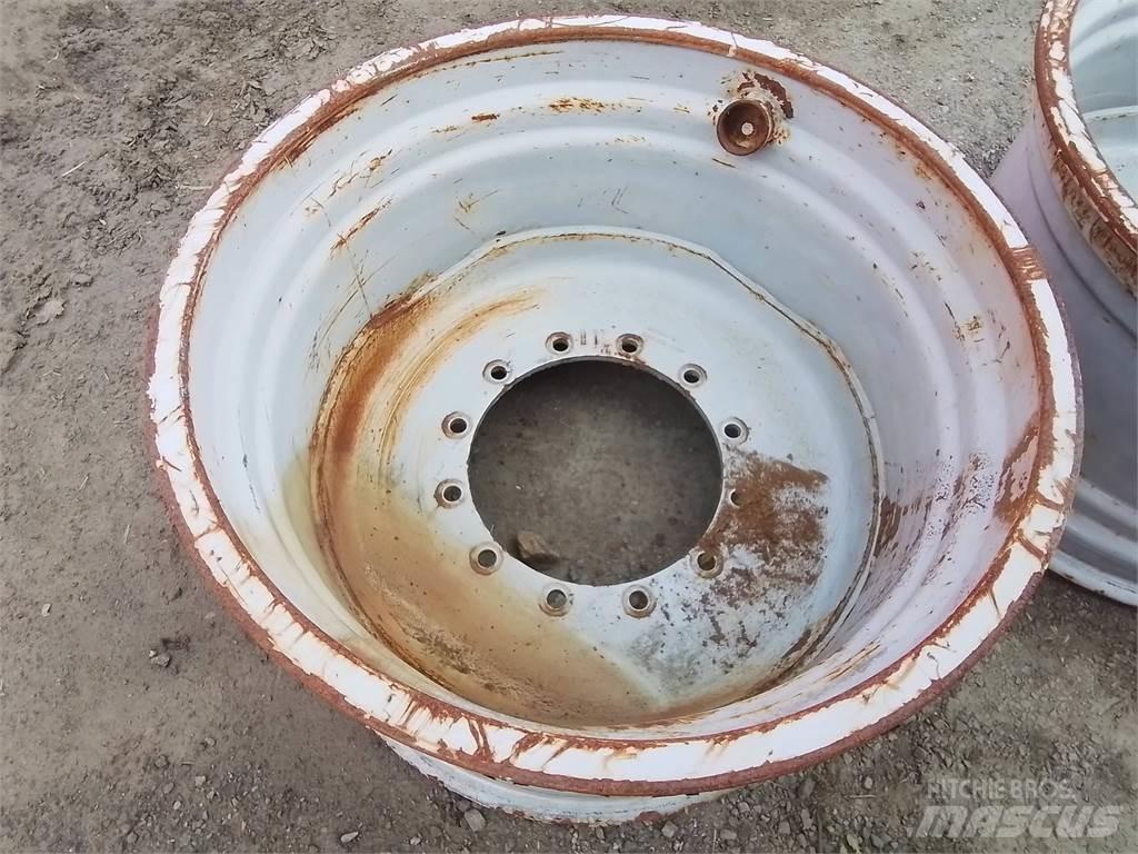 Valmet 911 20x34 Tyres, wheels and rims