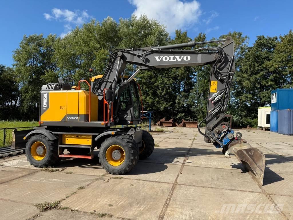 Volvo EWR 150 E Wheeled excavators