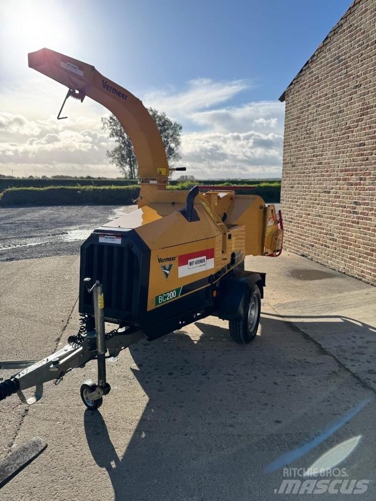 Vermeer BC200 Wood chippers