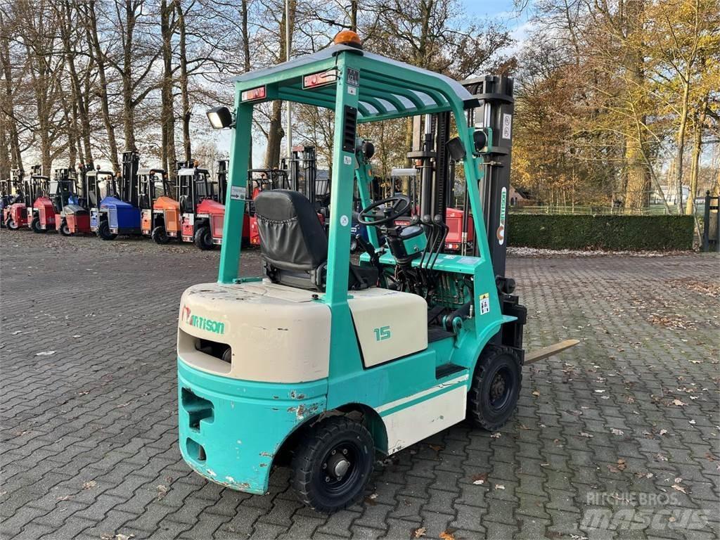 Artison FG15 LPG trucks
