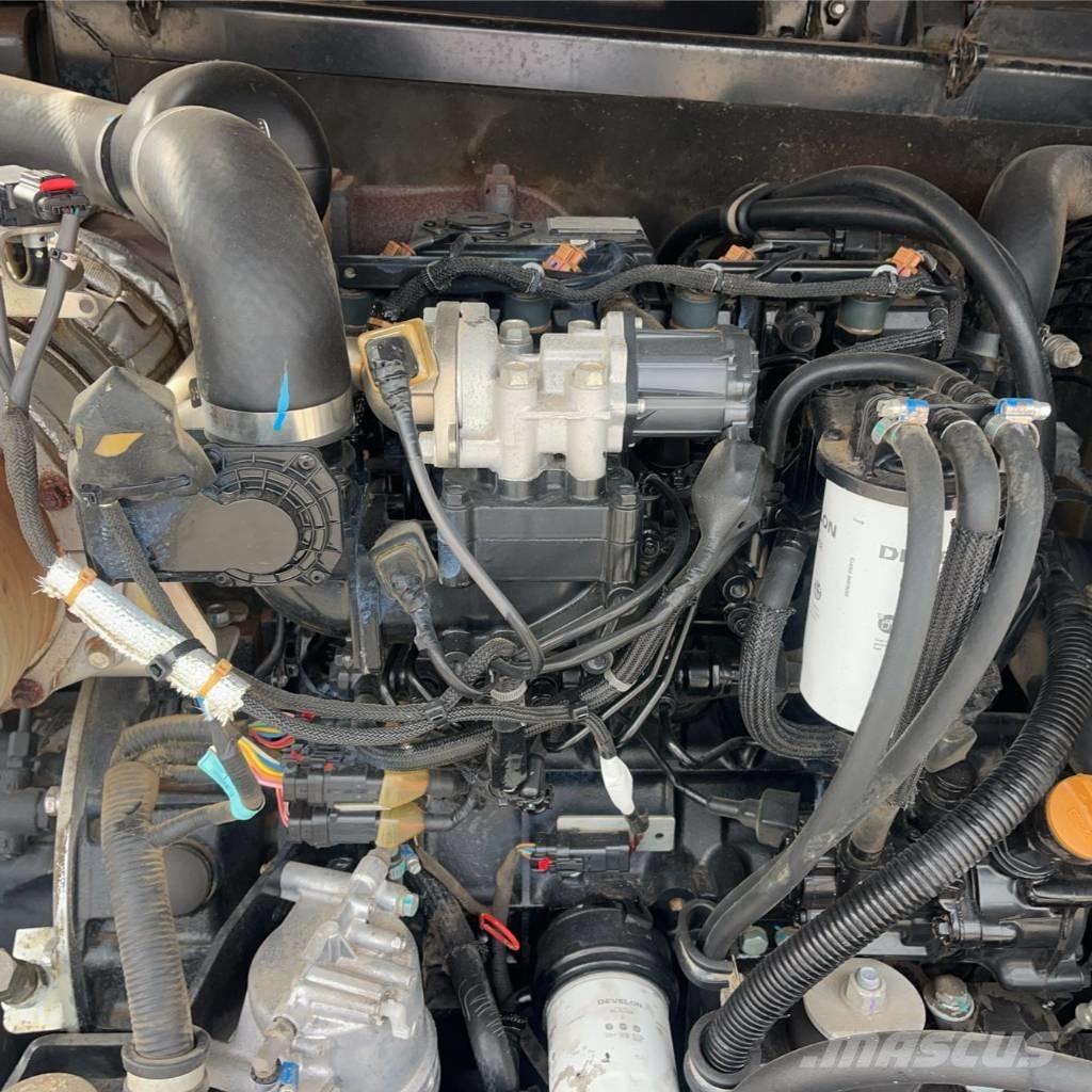 Doosan DX 85 R-3 Mini excavators  7t - 12t