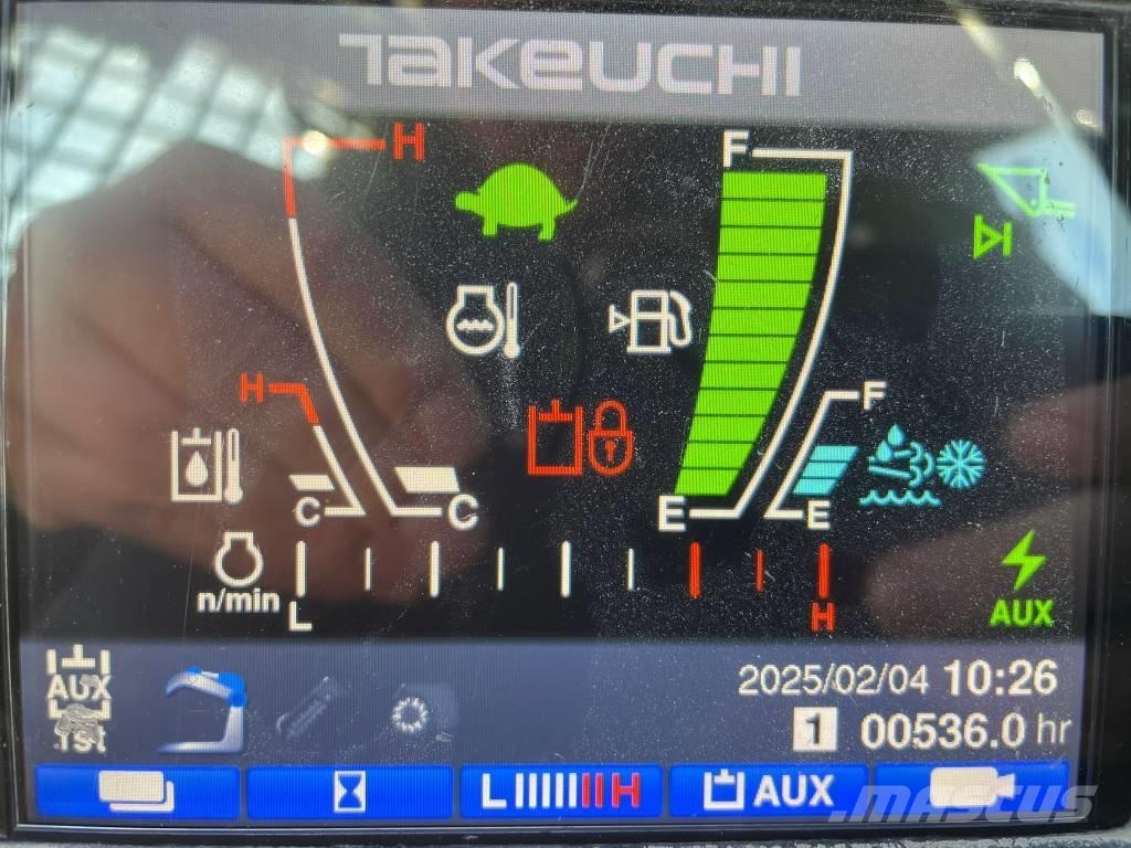 Takeuchi TL12 V2 Skid steer loaders