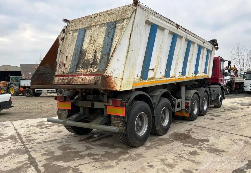 Iveco Trakker 480 Prime Movers