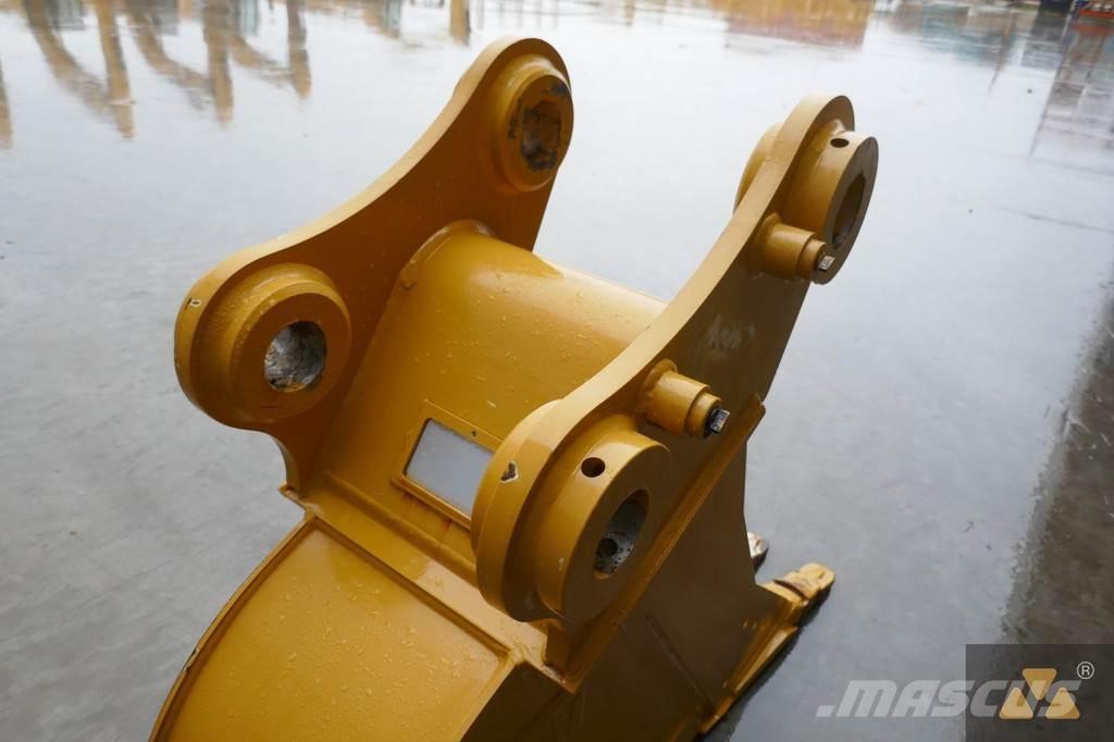 CAT 320 Bucket Buckets