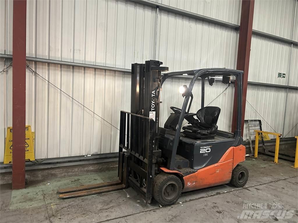 Toyota 8FBM20T Electric forklift trucks