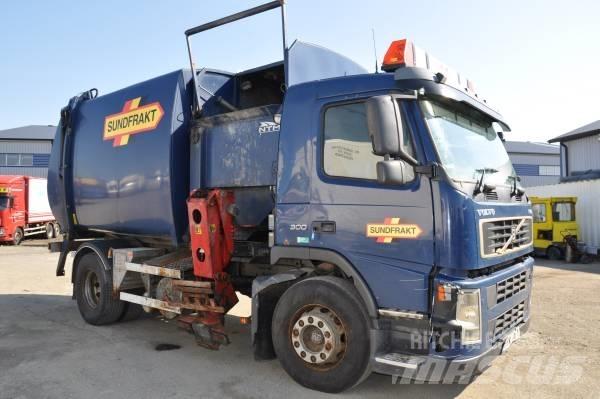 Volvo FM9 4X2 300 Waste trucks