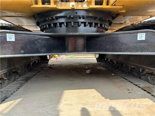 CAT 320 D Crawler excavators