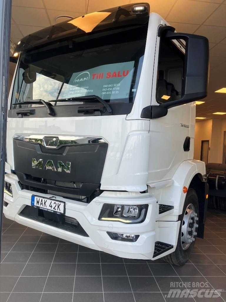 MAN TGM 18.290 Chassis Cab trucks