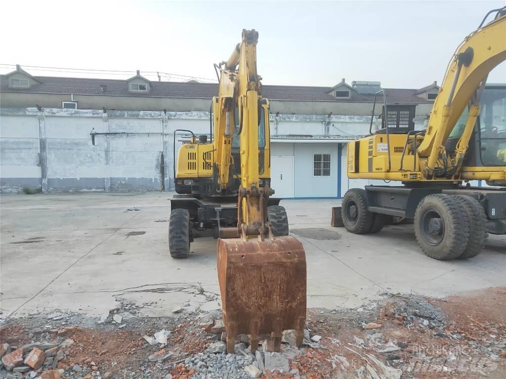 Hyundai R60W-7 Wheeled excavators