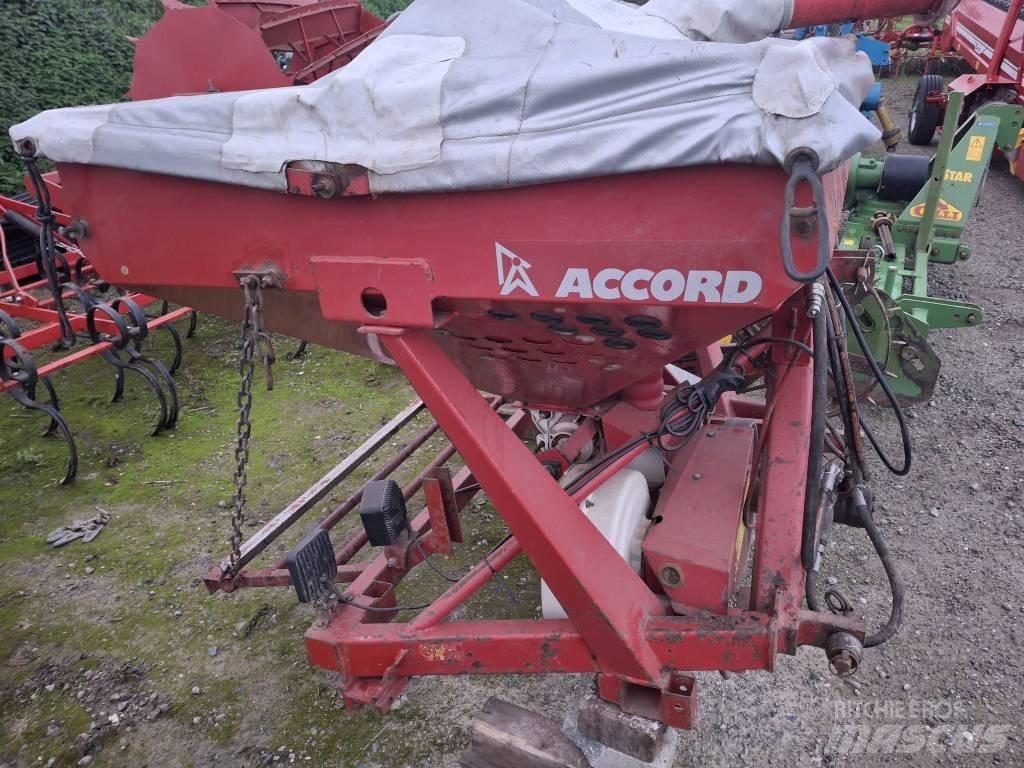 Kverneland Accord Combination drills