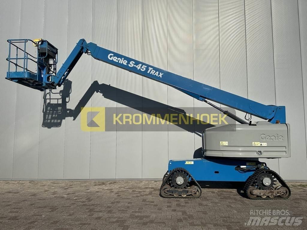 Genie S 45 Trax Telescopic boom lifts