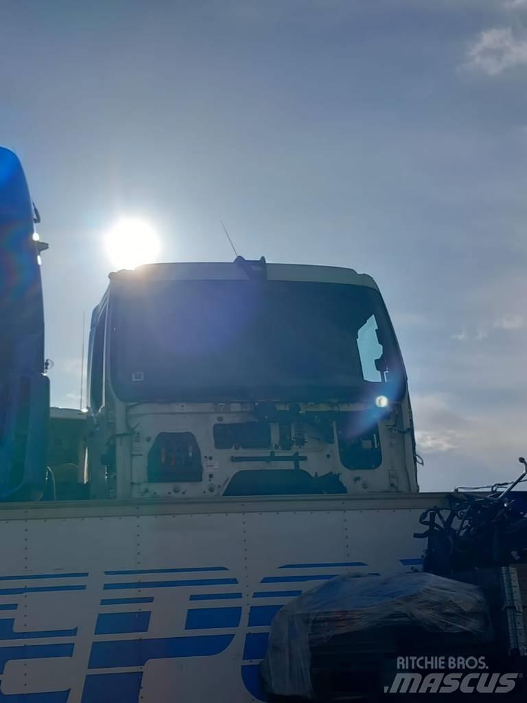 DAF LF45.160 Cabins and interior