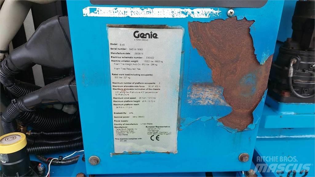 Genie S45 Telescopic boom lifts