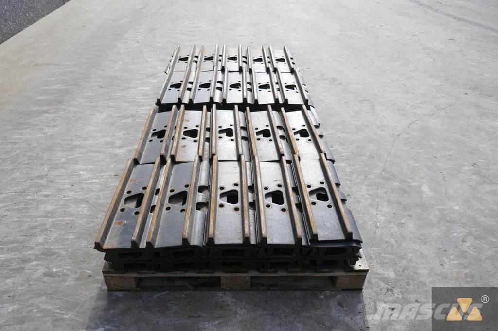 CAT 330 Trackshoes Tyres, wheels and rims