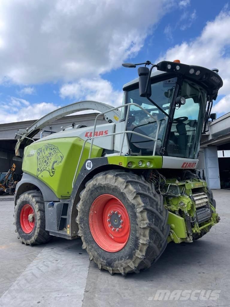 CLAAS Jaguar 990 Forage harvesters