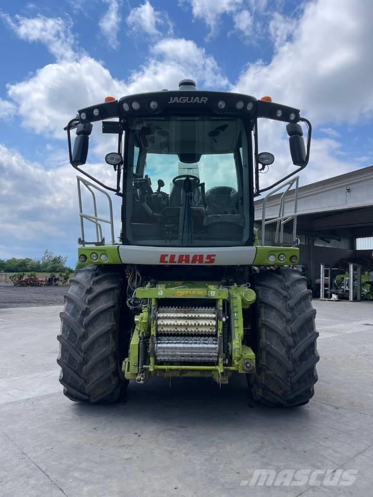 CLAAS Jaguar 990 Forage harvesters