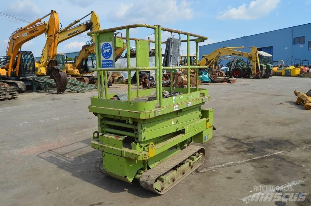Aichi RV 041 Scissor lifts