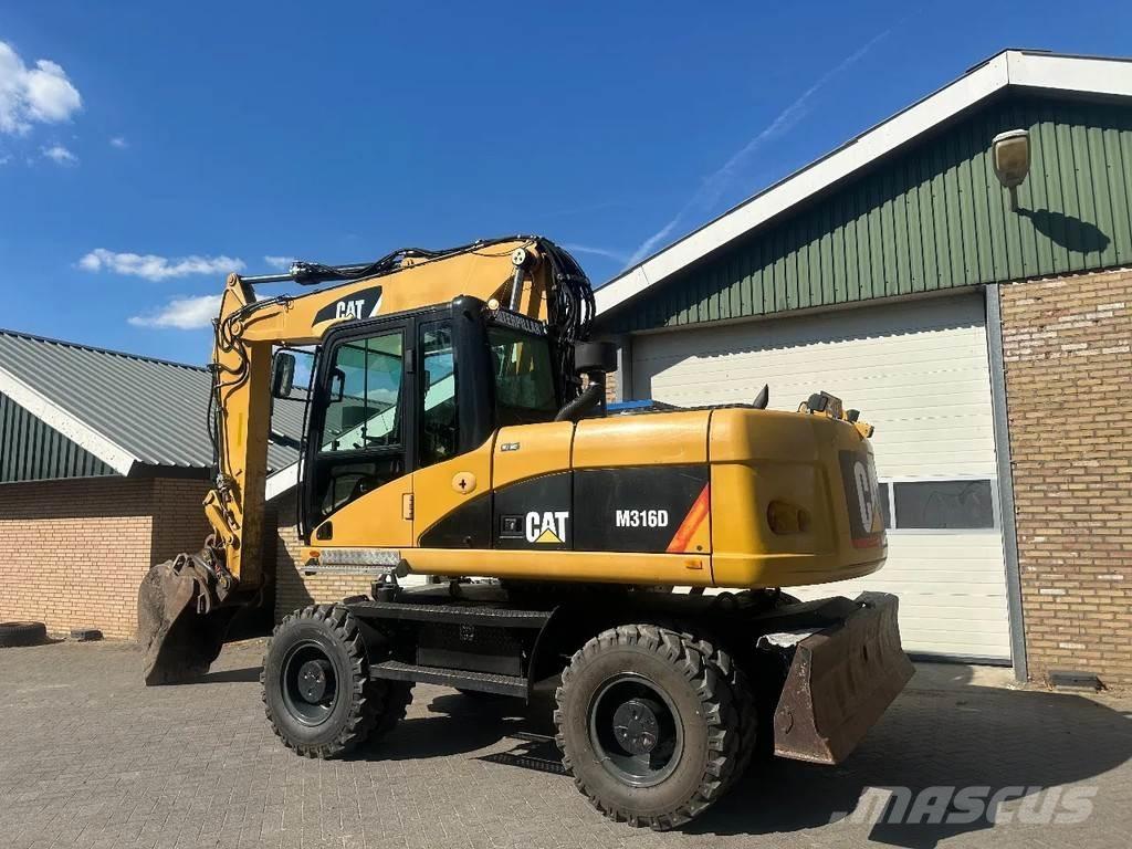 CAT M316D Wheeled excavators