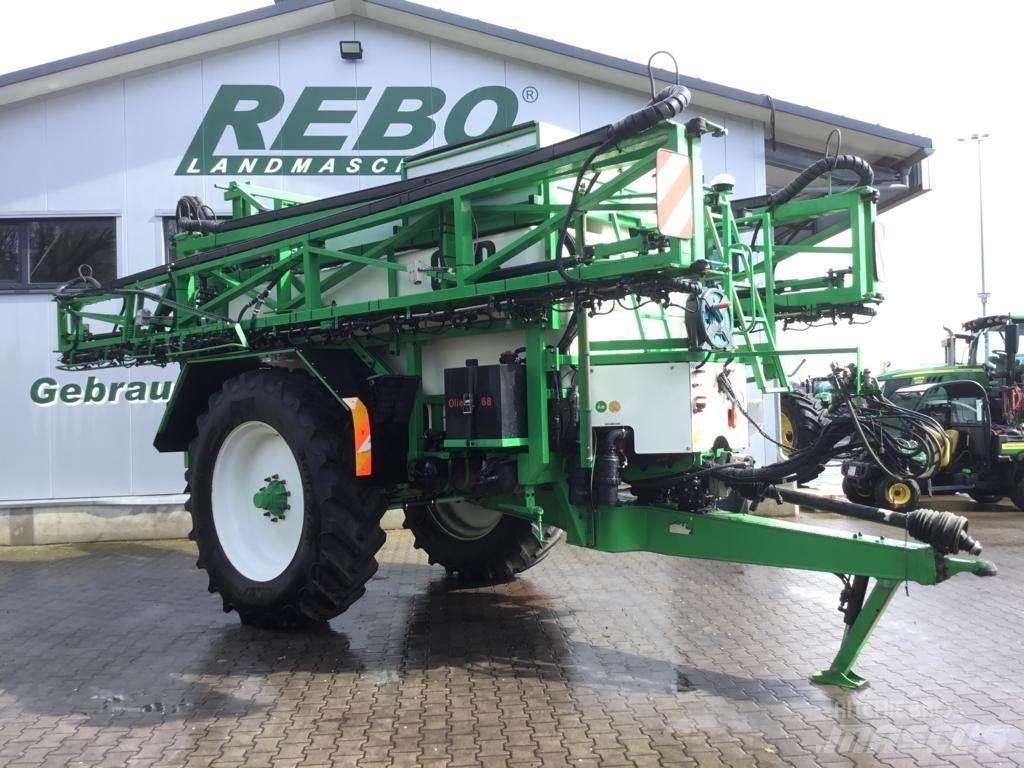 CHD F 7033 A Trailed sprayers