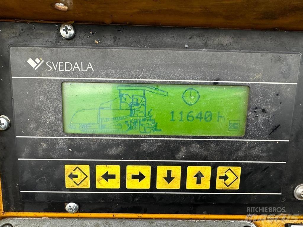Demag DF 135 C Asphalt pavers