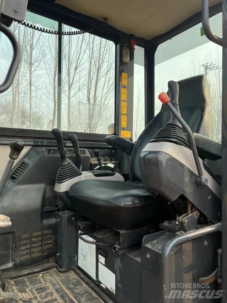 Komatsu PC58 Mini excavators  7t - 12t