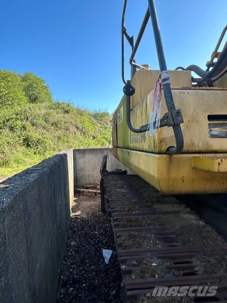 Komatsu PC 210 LC-8 Crawler excavators