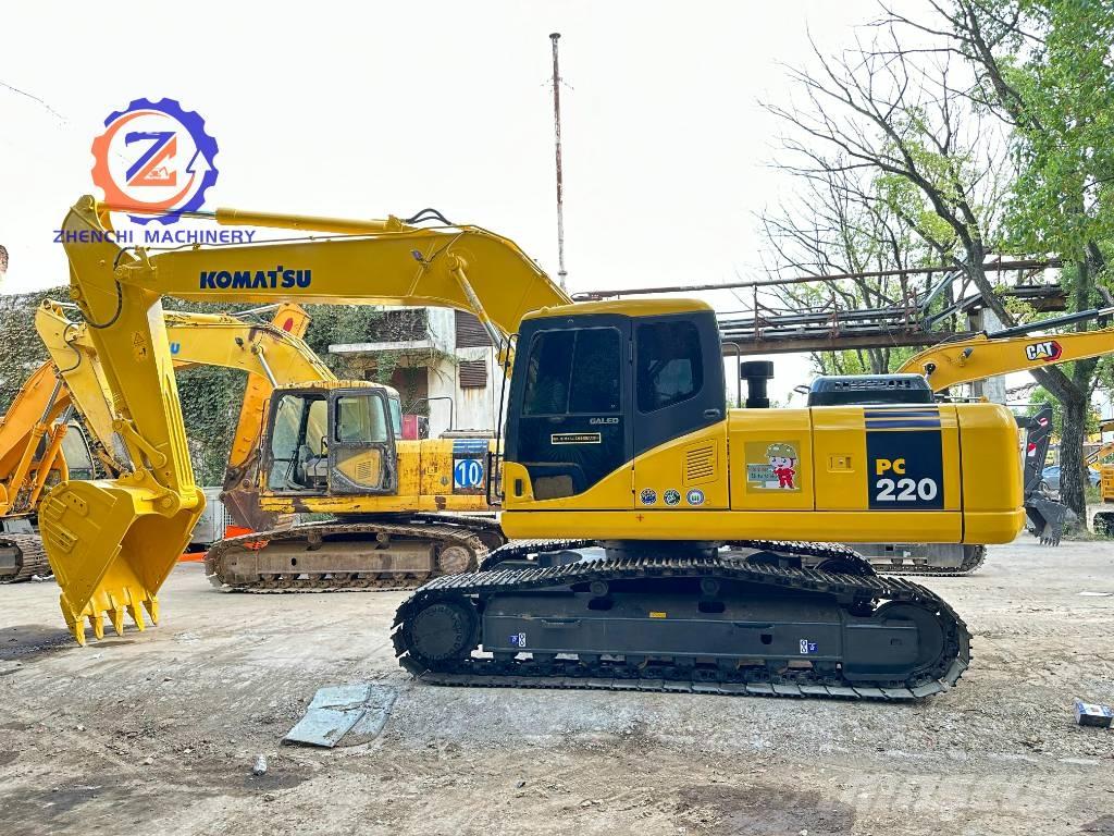 Komatsu PC 220-7 Crawler excavators