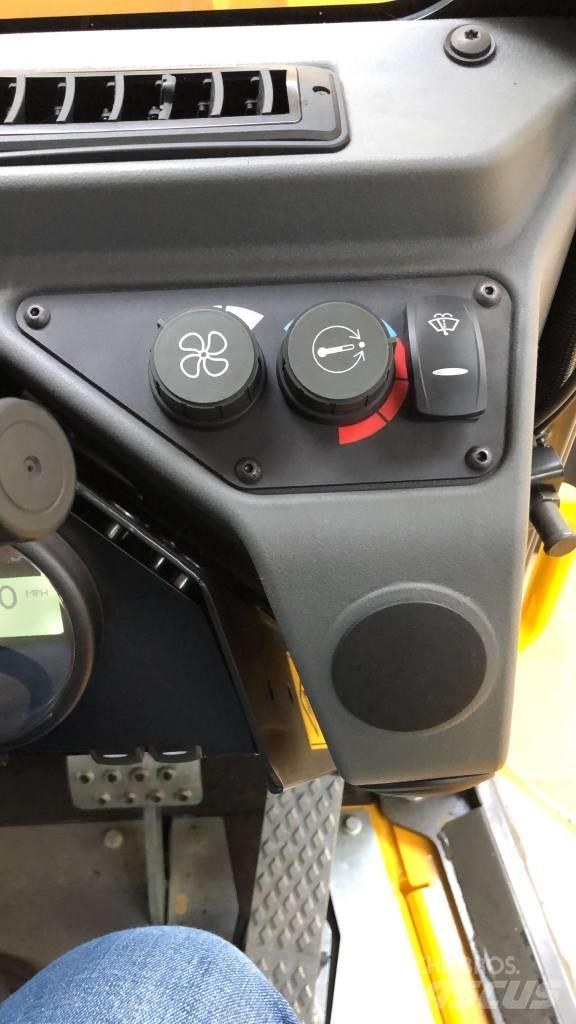 JCB 6 ST-2S5 Site dumpers