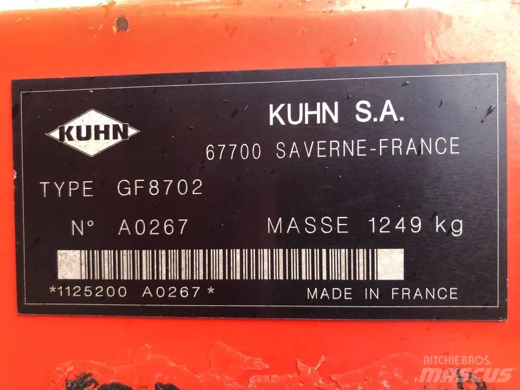 Kuhn GF 8702 Rakes and tedders