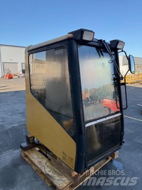 CAT 315 used cab Cabins and interior