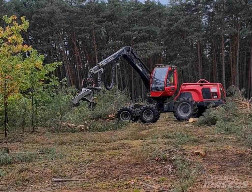 Komatsu 911.6 Harvesters