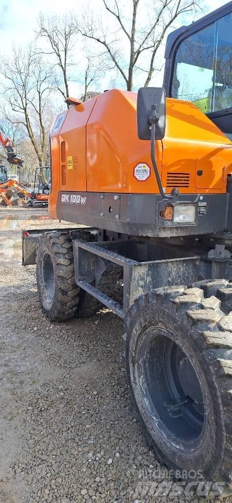 Doosan DX 100 W-7 Wheeled excavators