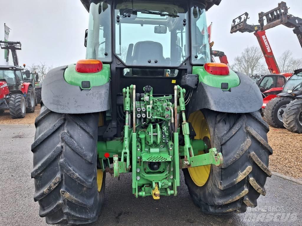 John Deere 6110 MC Tractors