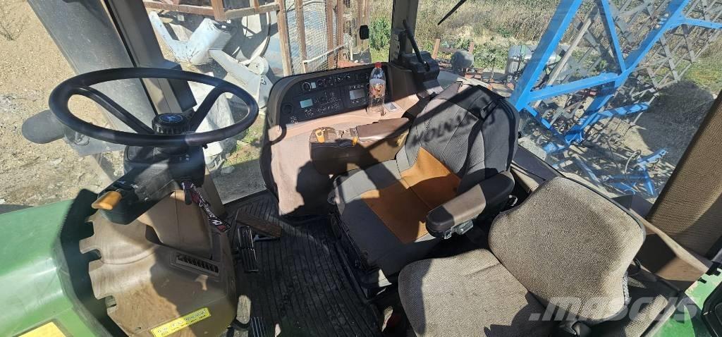 John Deere 8530 Tractors