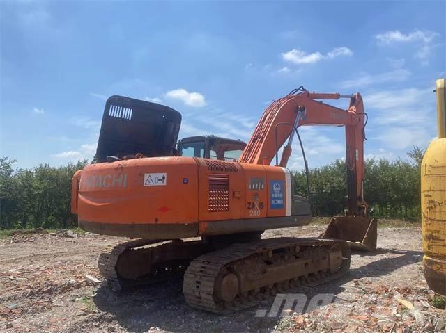 Hitachi ZX240 Crawler excavators