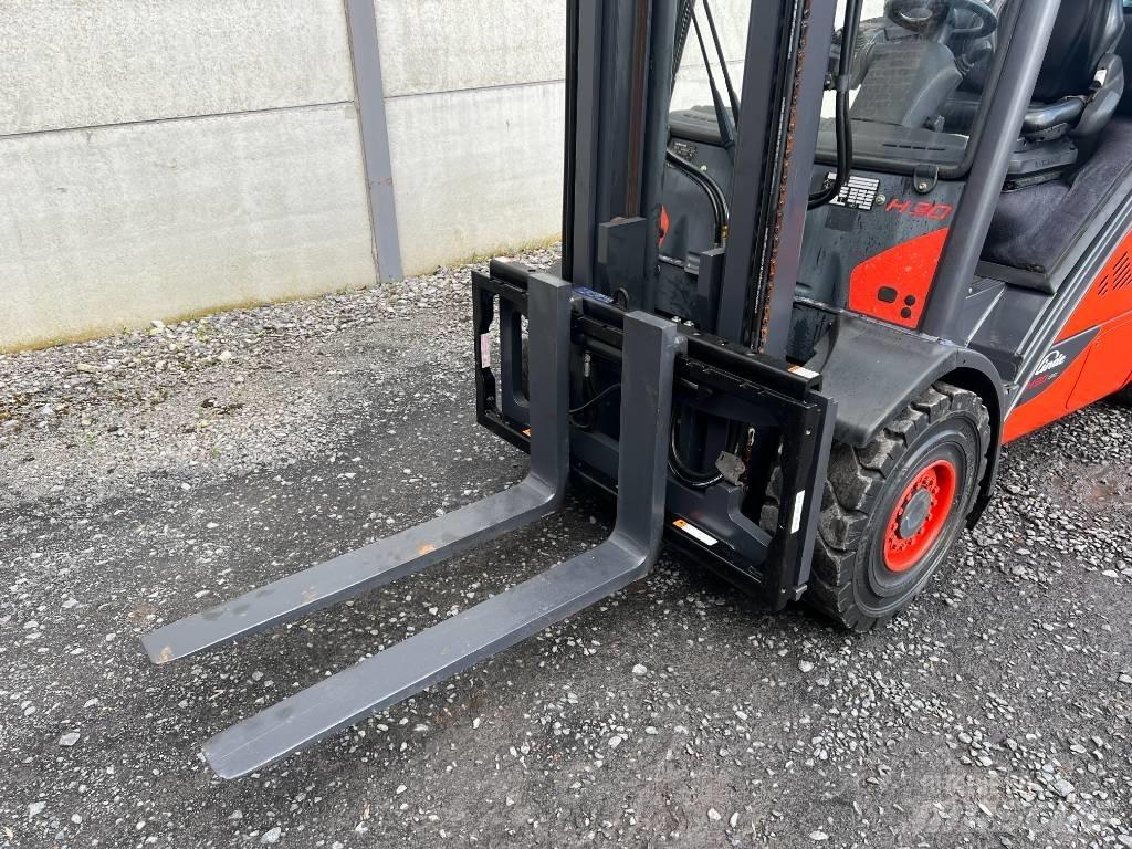 Linde H30T-02 EVO LPG trucks