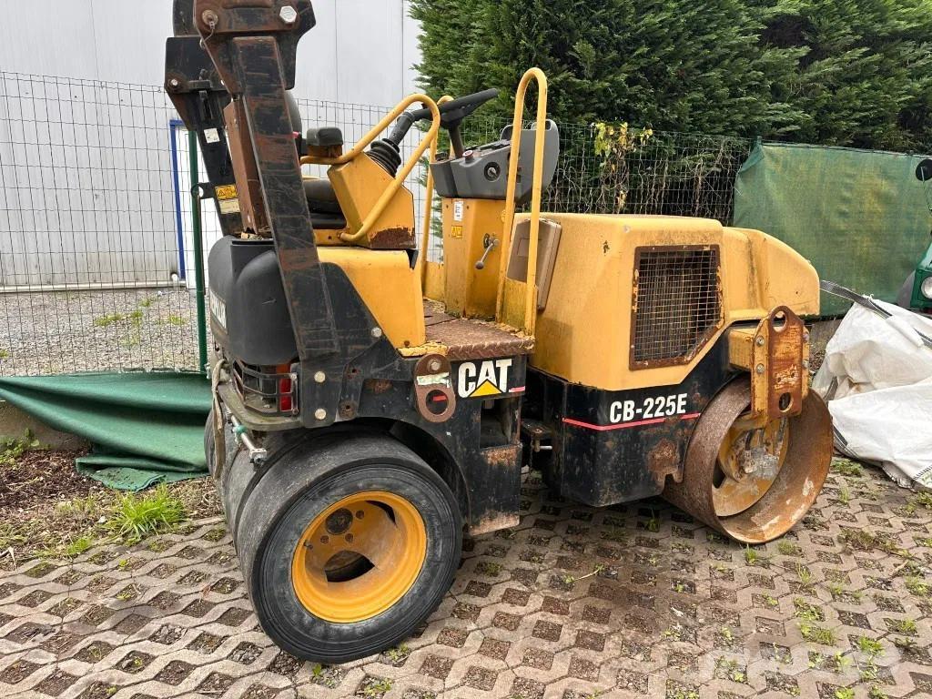 CAT CB-225E Other rollers