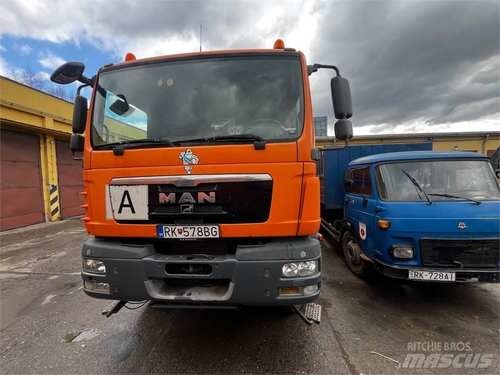 MAN TGM 18.250 4X4 Chassis Cab trucks