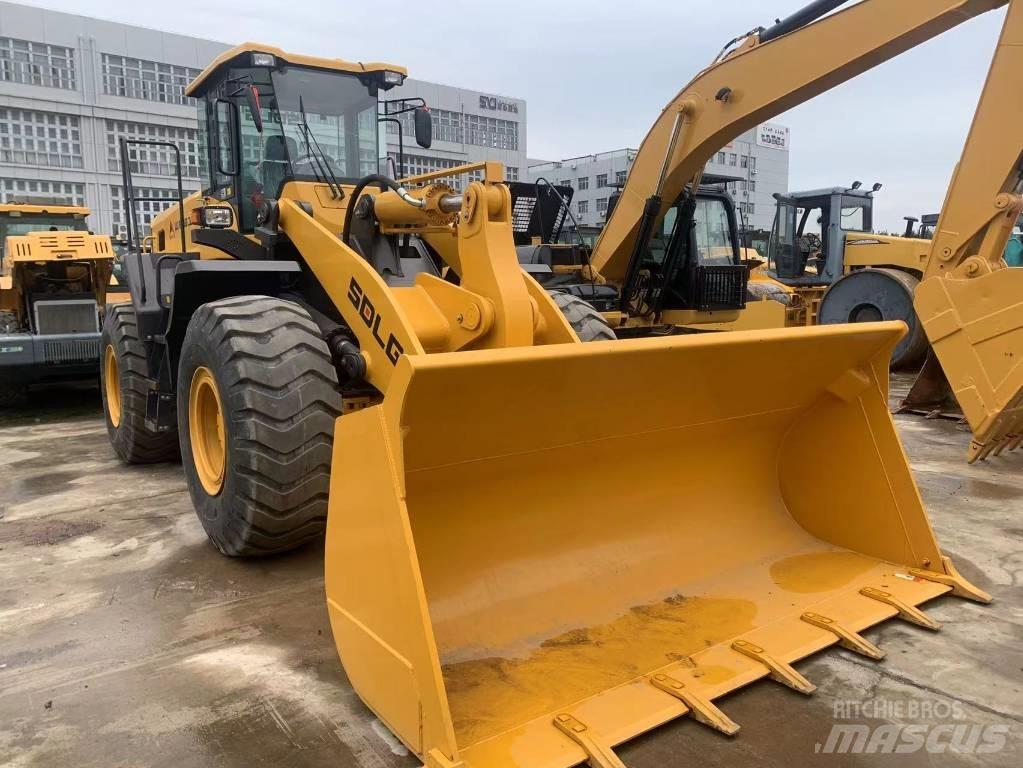 SDLG L956F Wheel loaders