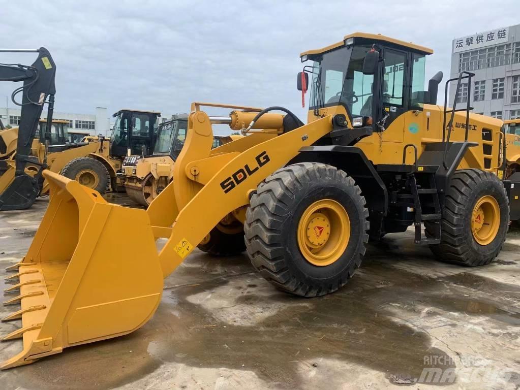 SDLG L956F Wheel loaders