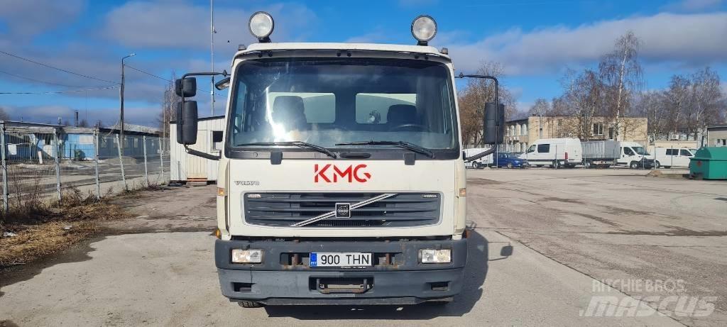 Volvo FL 614 Tanker trucks