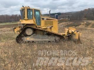 CAT D6N Crawler dozers