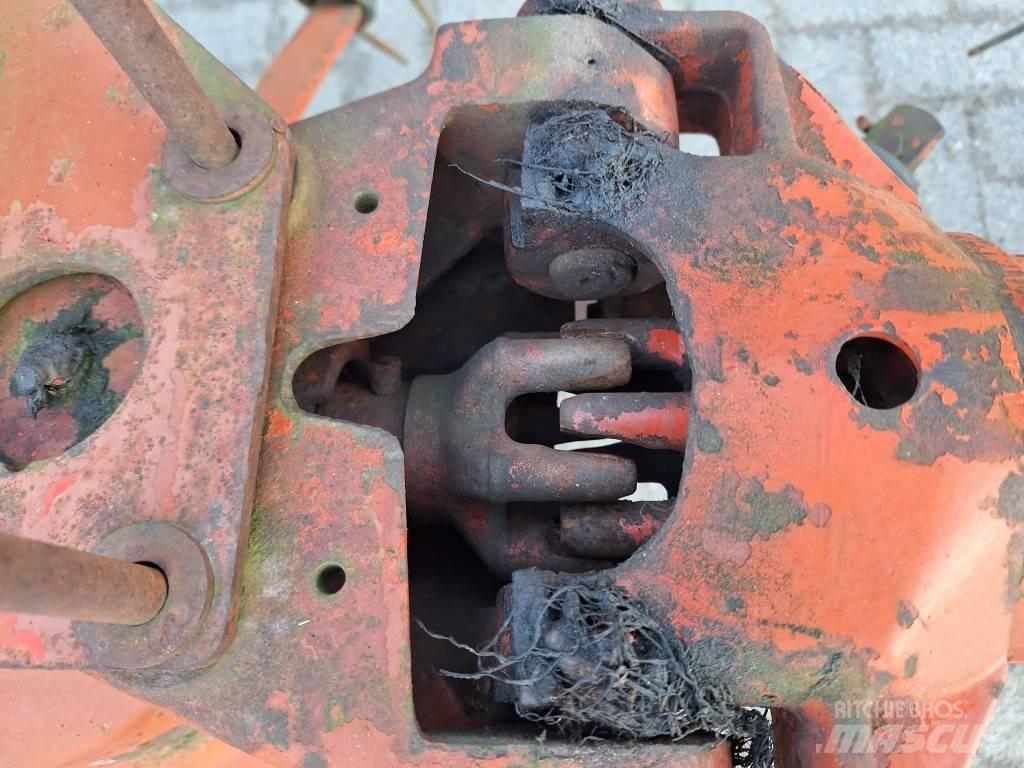 Kuhn GF 8501 T Rakes and tedders