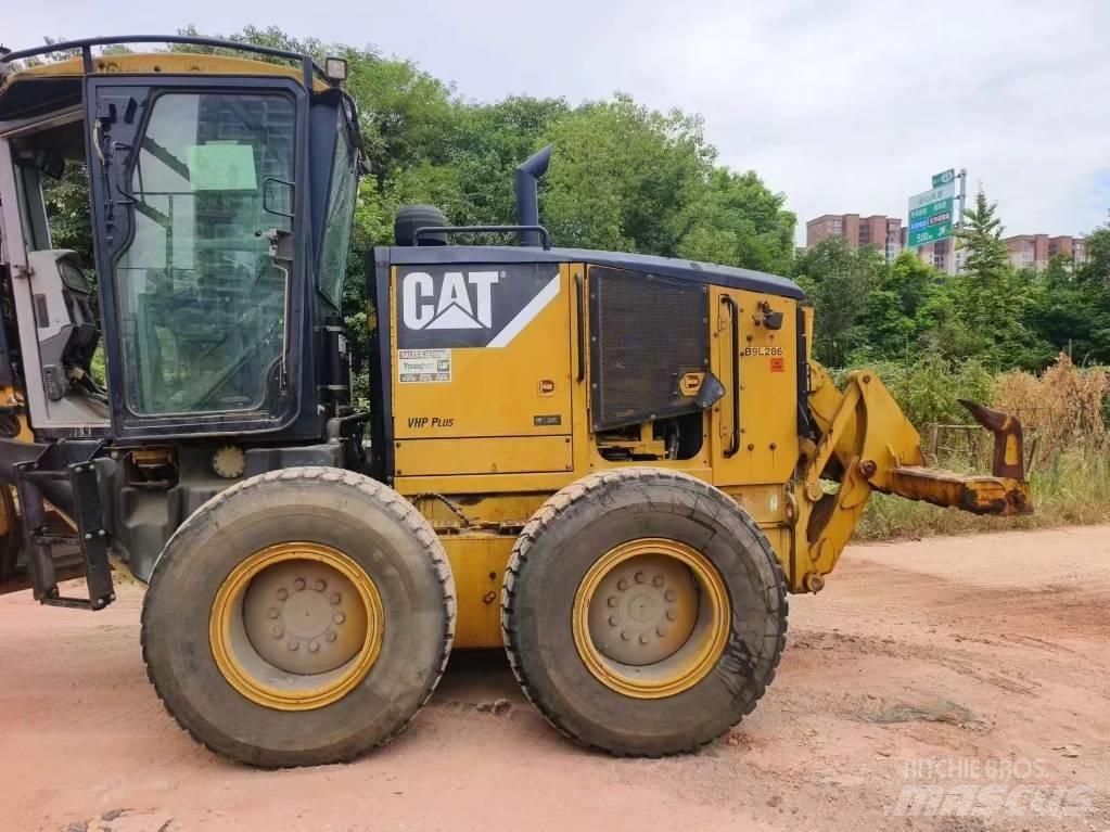 CAT 160 M Graders