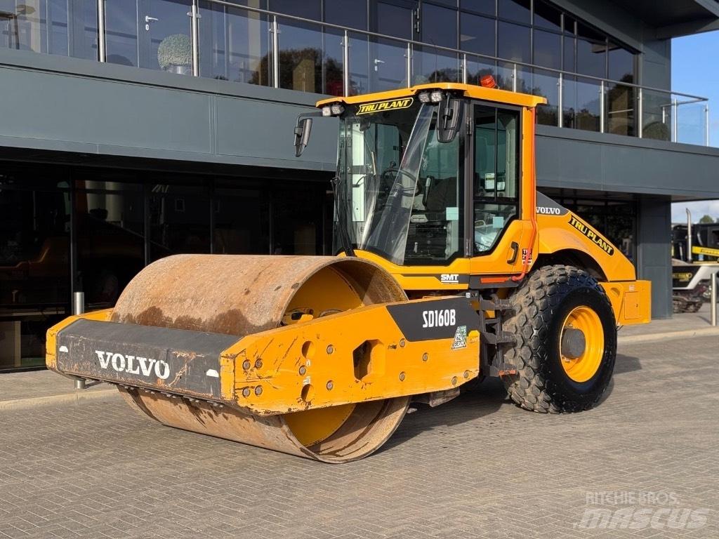Volvo SD160B Pneumatic tired rollers